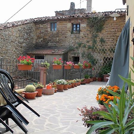 Casa Vacanze In Borgo Monteverdi Marittimo Exteriör bild