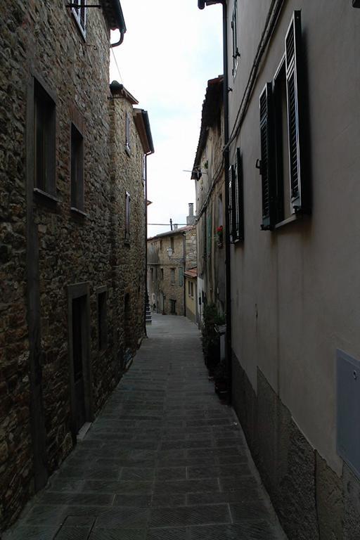 Casa Vacanze In Borgo Monteverdi Marittimo Exteriör bild
