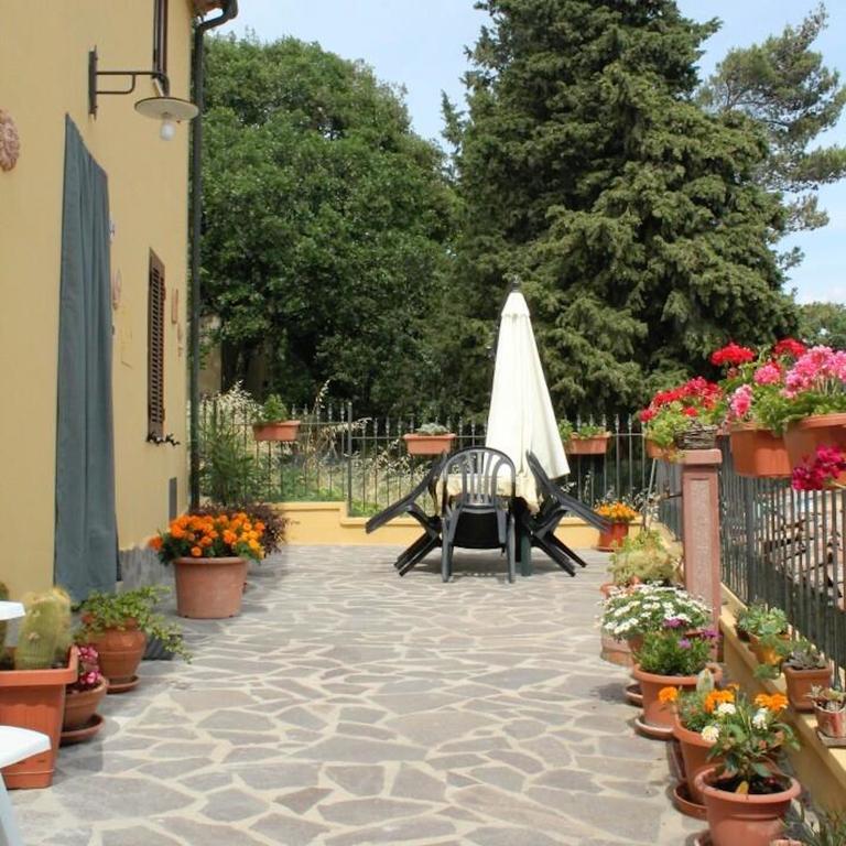 Casa Vacanze In Borgo Monteverdi Marittimo Exteriör bild